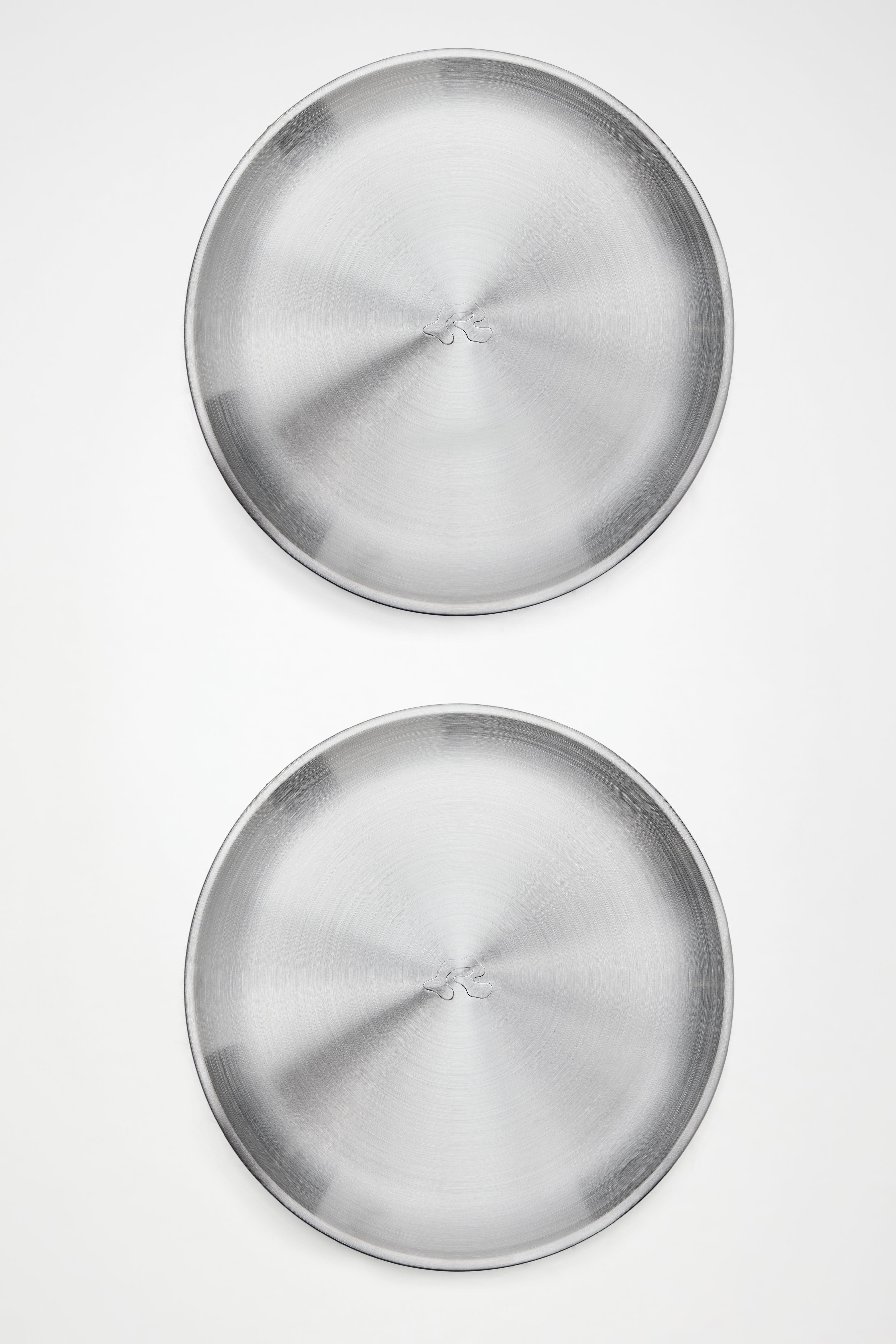 RAINS The 2-Course Set + Cups Steel Plates